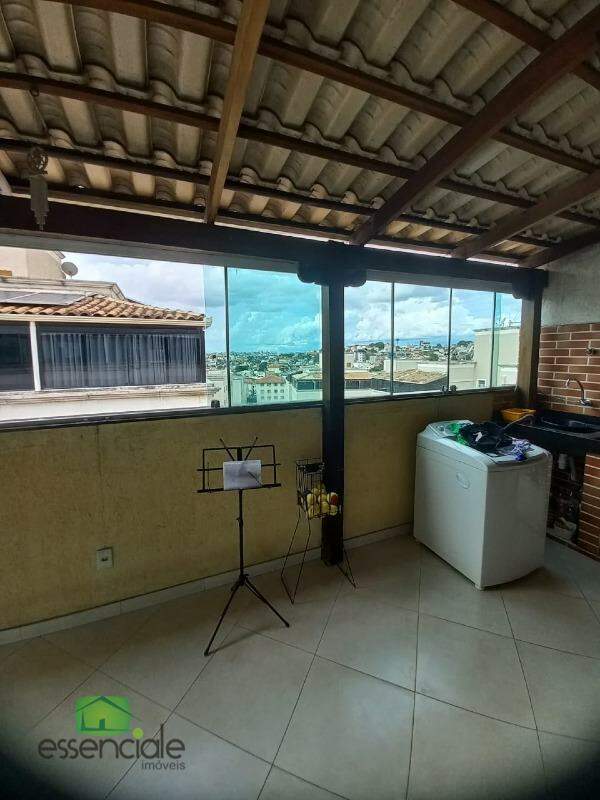 Cobertura com 3 quartos, suíte e área gourmet à venda no Jardim Riacho das Pedras – 1 vaga coberta