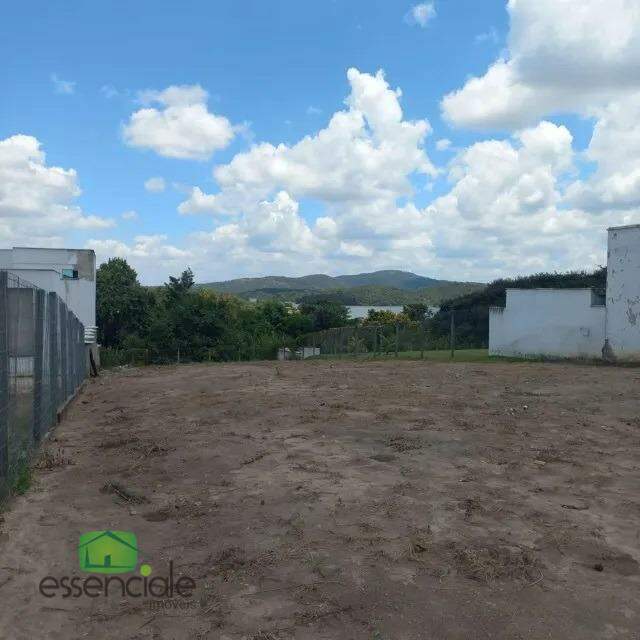 Lote de 2.000m² à venda no Condomínio Ilha da Lagoa – Frente para a Lagoa Várzea das Flores, Contagem/MG