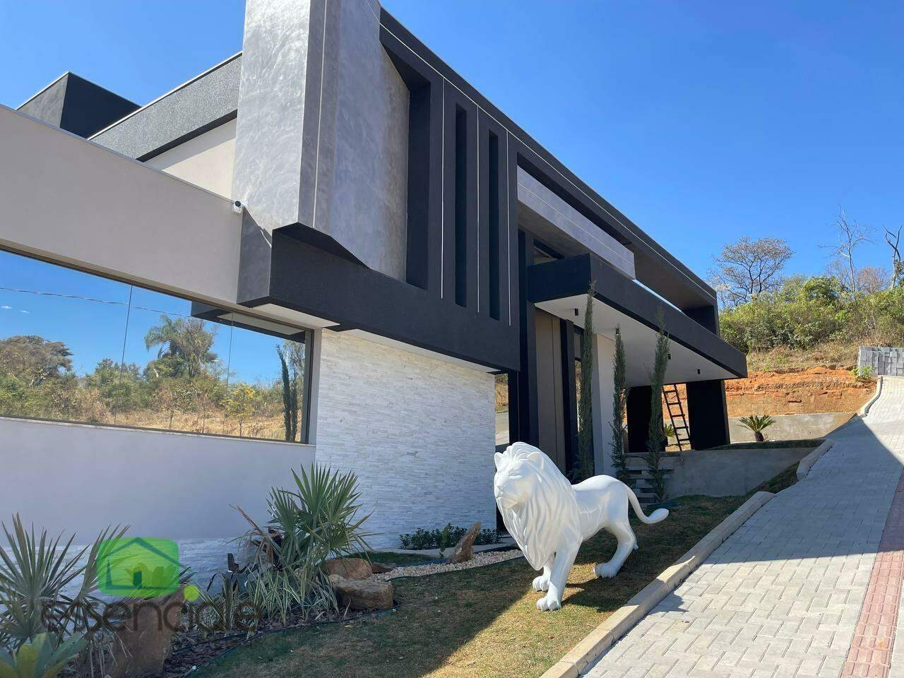 Casa de 4 quartos no bairro Contagem, Contagem MG