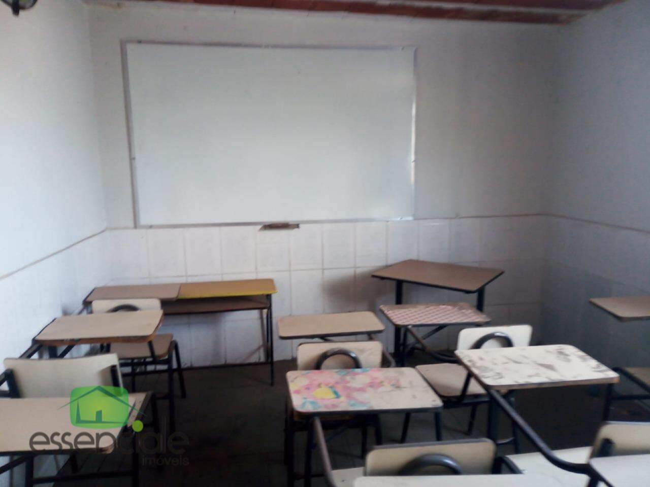 Alugo Casa Comercial Bairro Novo Riacho Contagem/MG - R$ 10.000,00