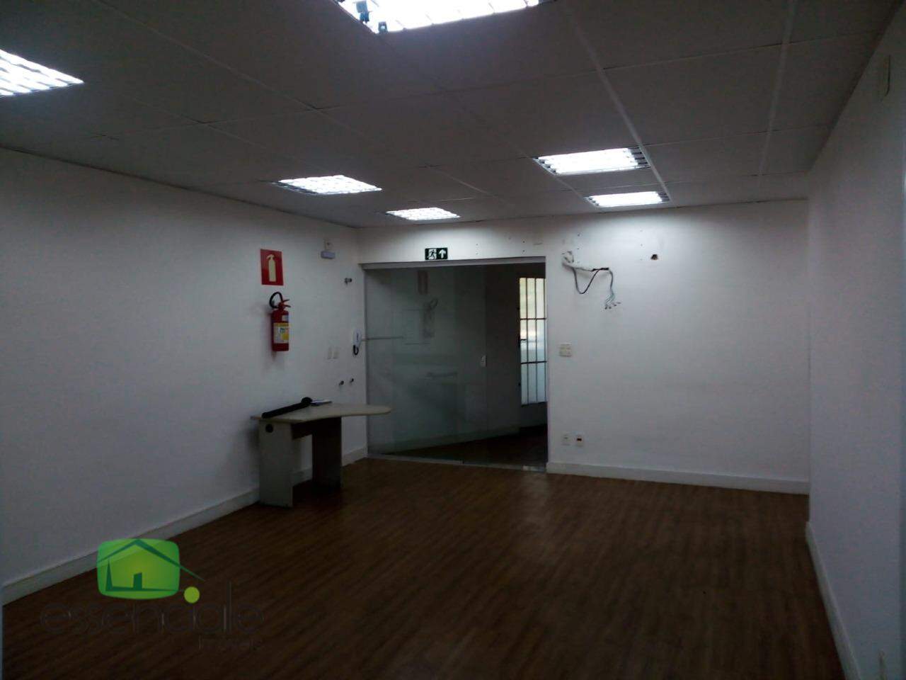 Alugo!! Andar Corrido 200m² no Eldorado em Contagem/MG R$ 10.000,00