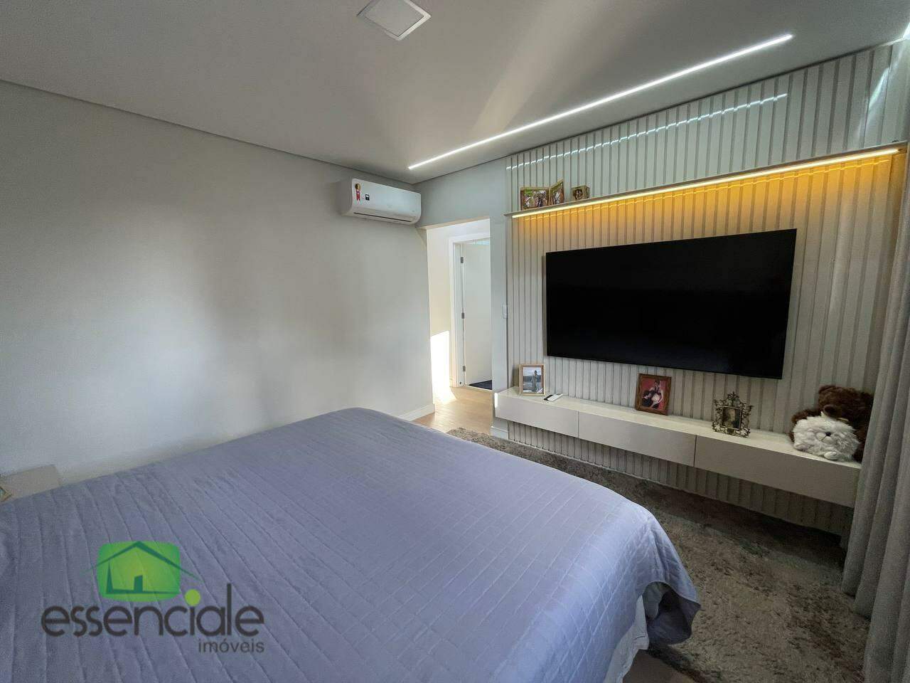 Apartamento 4 Quartos com Área Privativa no Centro de Contagem (Porteira Fechada)