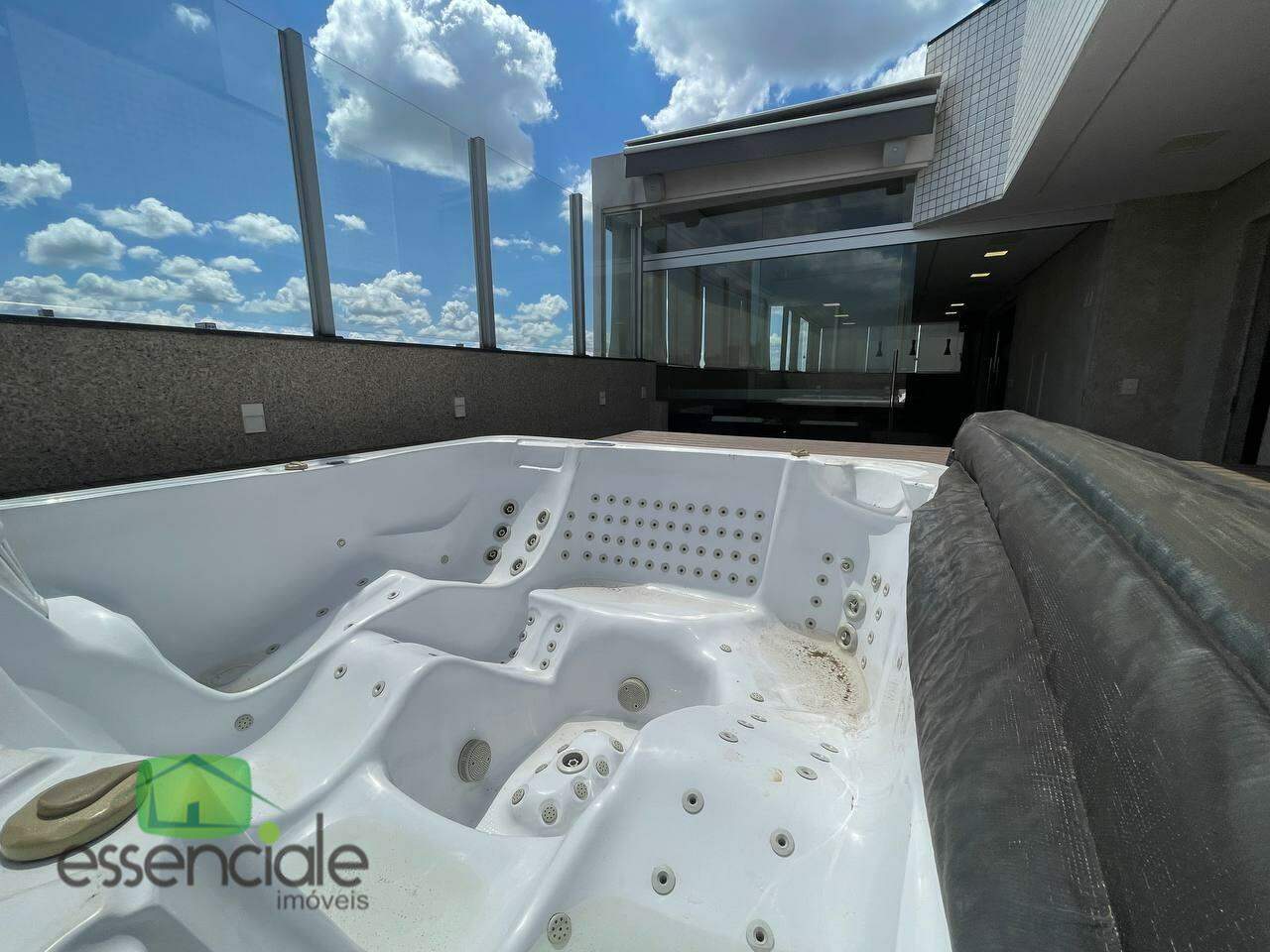 Alugo Cobertura de Luxo localizada no Bairro Eldorado - Contagem- MG - R$ 23.000,00