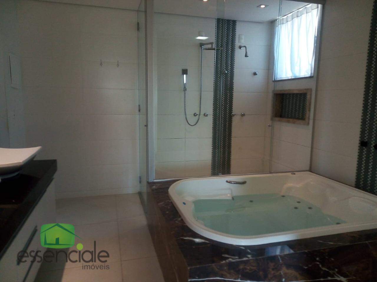 Casa em Condomínio Ouro Verde Betim/MG com 3 Suítes, Piscina e Área Gourmet