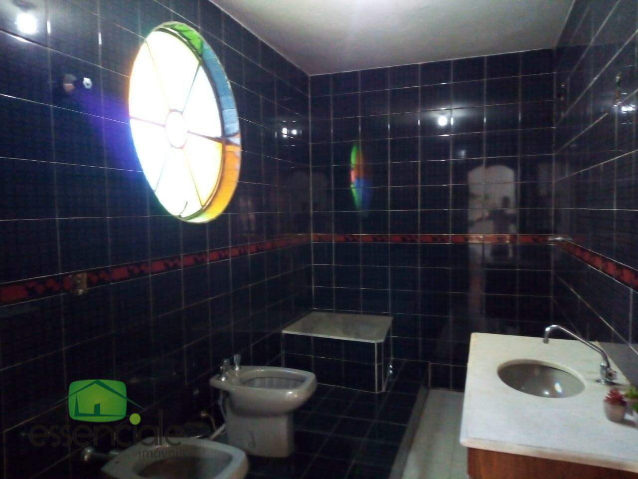 Casa Ampla com 5 Quartos no Bairro Jardim Riacho – Contagem/MG