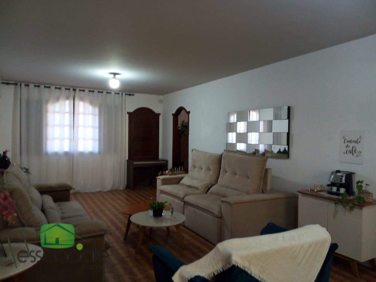 Alugo Casa Comercial com 5 Quartos, 3 Salas e Sóton -o Jardim Riacho da Pedras – Contagem/MG