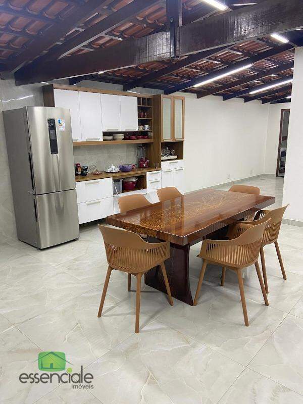 Casa plana com 3 quartos e suite no Bairro Retiro