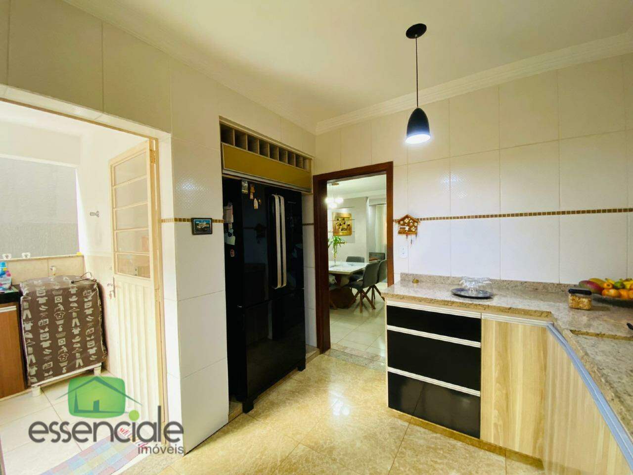 Casa com 3 Quartos, 210m² à venda 1.200.00 no Bairro Jardim Riacho das Pedras!