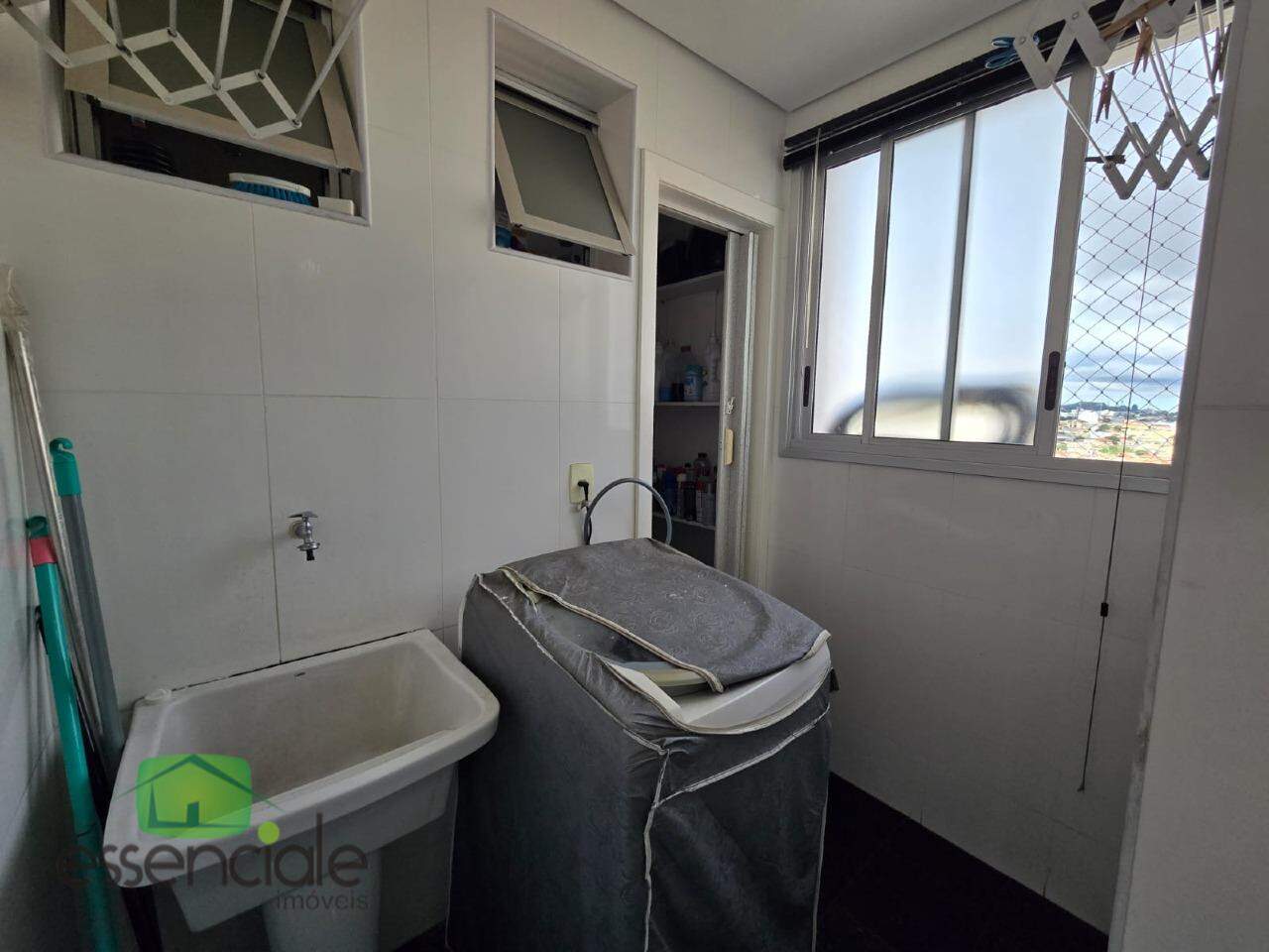 Cobertura com 3 Quartos e 4 banheiros no Bairro Eldorado à Venda, 174 m² por R$1.000.000