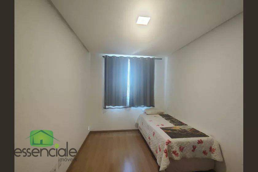 Casa à venda 3 quartos e 1 vaga com 306m² por R$850mil!