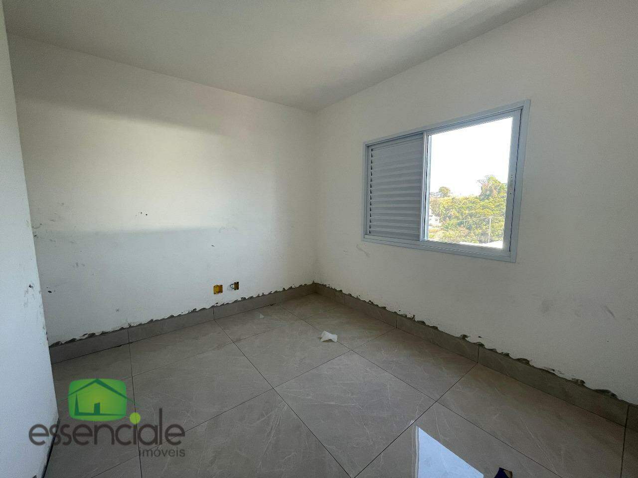 Apartamento 2 Quartos com Suíte e 2 Vagas – Contagem por 430mil Aceita financiamento