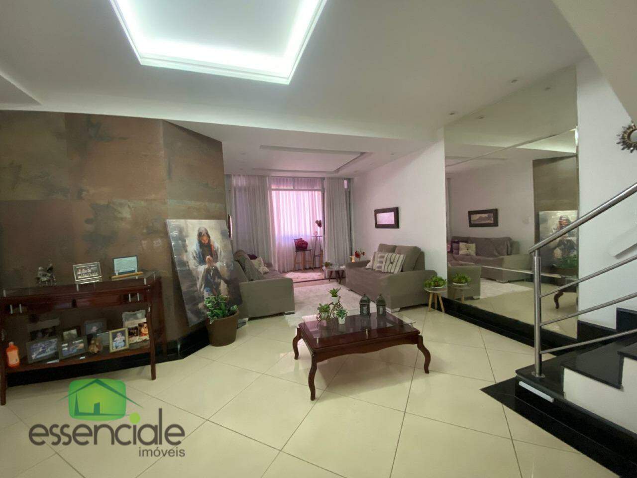 Cobertura com 4 Quartos e 3 banheiros no Novo Eldorado à Venda, 190 m² por R$ 894.100