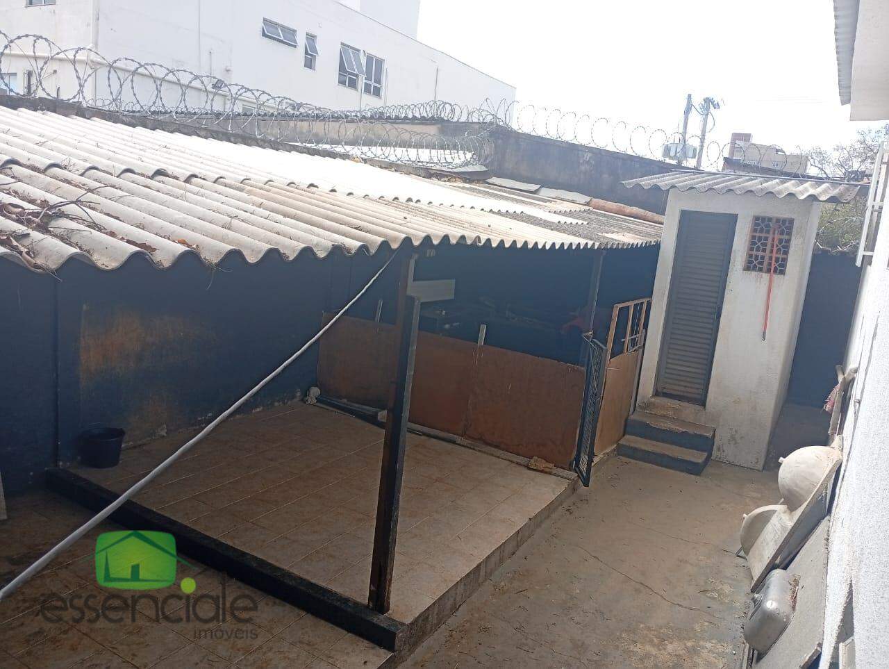 Alugo Casa Comercial no bairro Glória em Contagem/MG - R$ 6.750,00