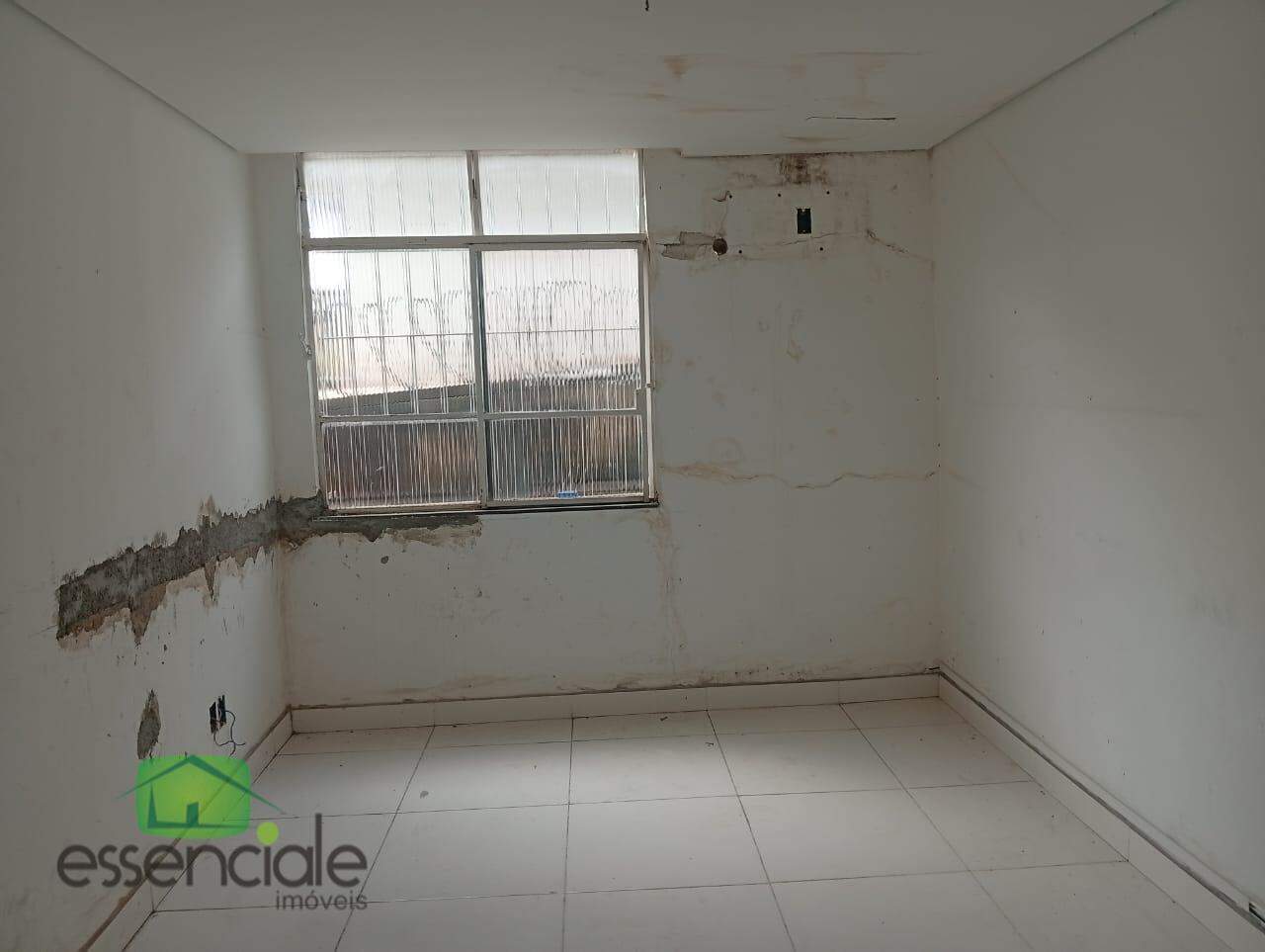 Alugo Casa Comercial no bairro Glória em Contagem/MG - R$ 6.750,00