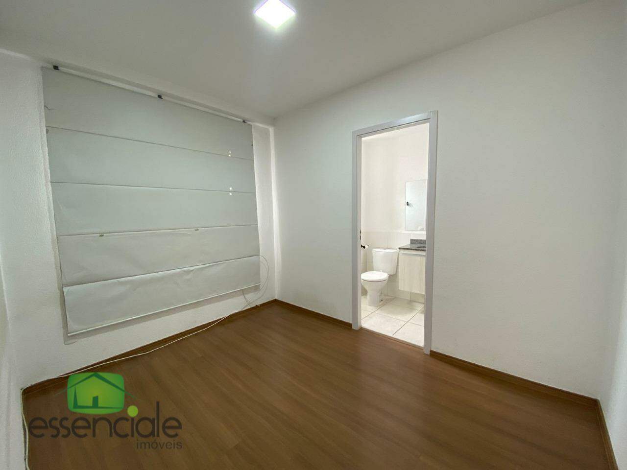 Apartamento com 2 Quartos, 1 suite à venda, 54m² no Jardim Riacho das Pedras por R$370mil