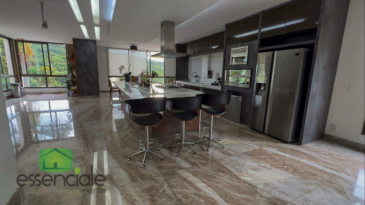 Alugo Casa em condomínio mobiliada 5 suítes com 1.000m2 em Contagem/MG R$ 40.000,00