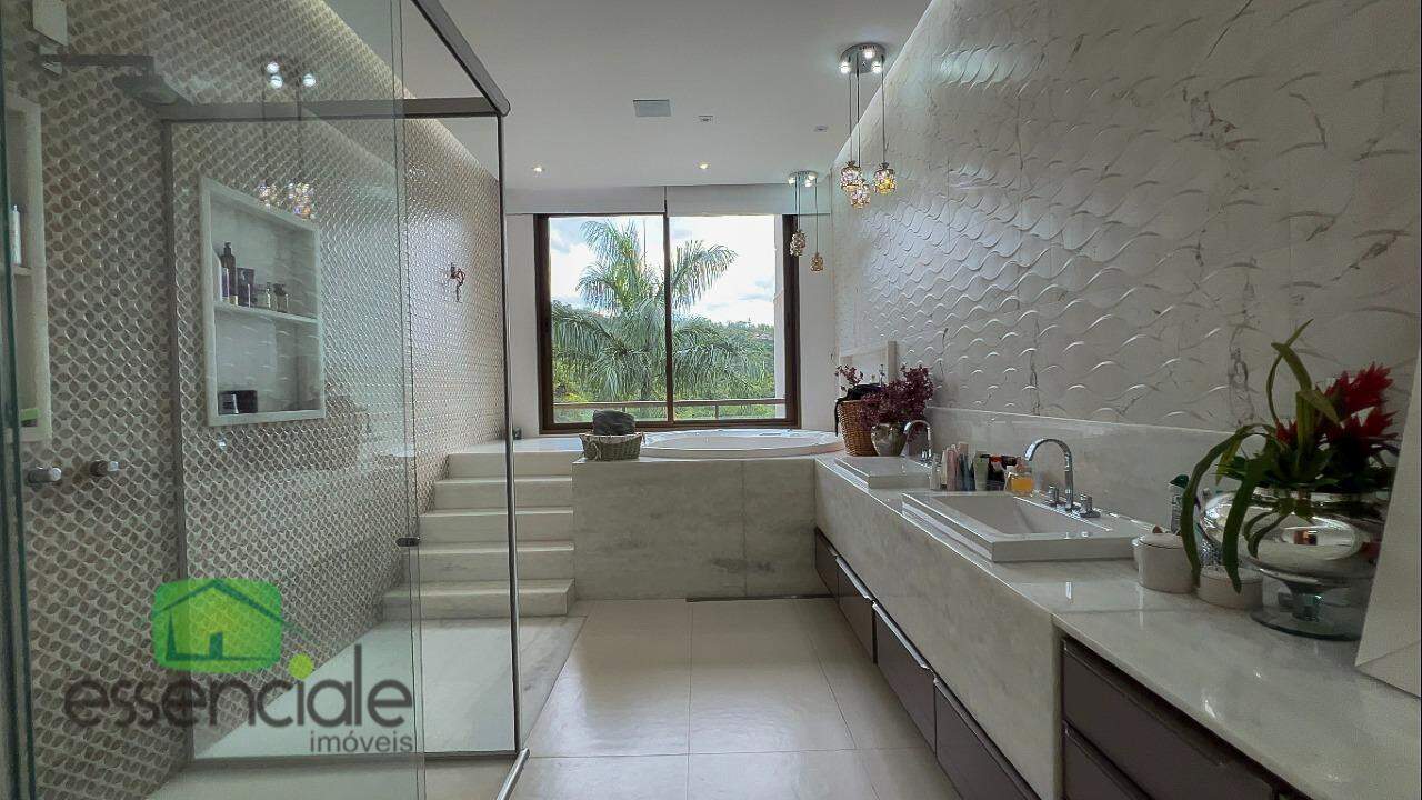 Alugo Casa em condomínio mobiliada 5 suítes com 1.000m2 em Contagem/MG R$ 40.000,00