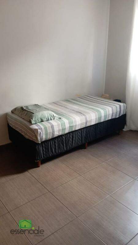 Apartamento com 3 quartos e área privativa no bairro Santa Cruz Industrial a venda por R$450mil