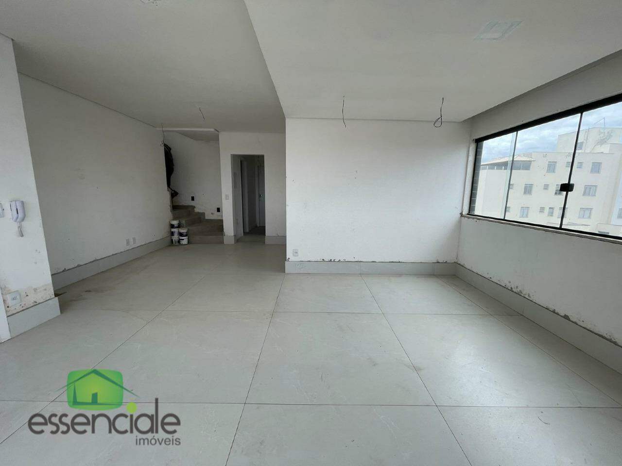 Cobertura 3 Quartos 163m² com Elevador no Inconfidentes