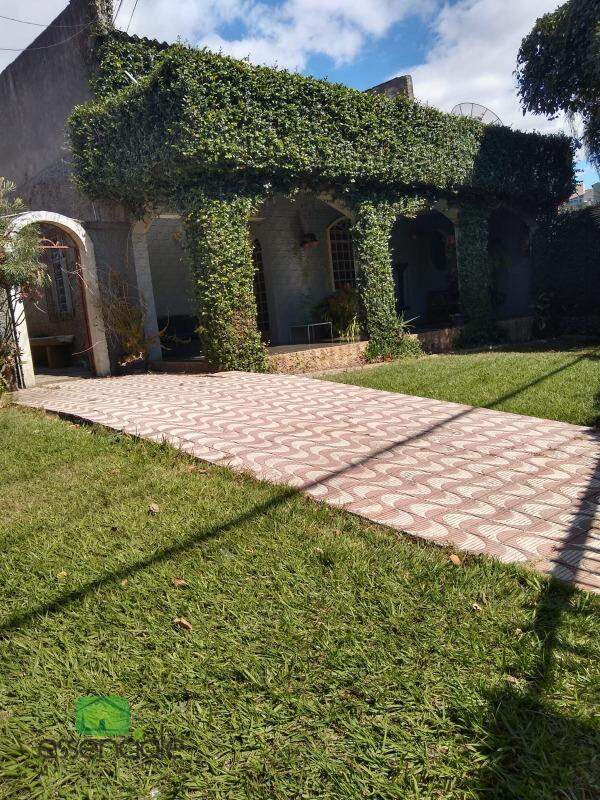 Casa Comercia / Residencial no Bairro Jardim Riacho das Pedras Contagem/MG