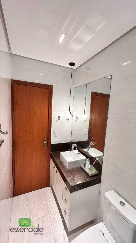 Casa à Venda no Novo Eldorado – 3 Quartos, 3 Vagas – Contagem/MG