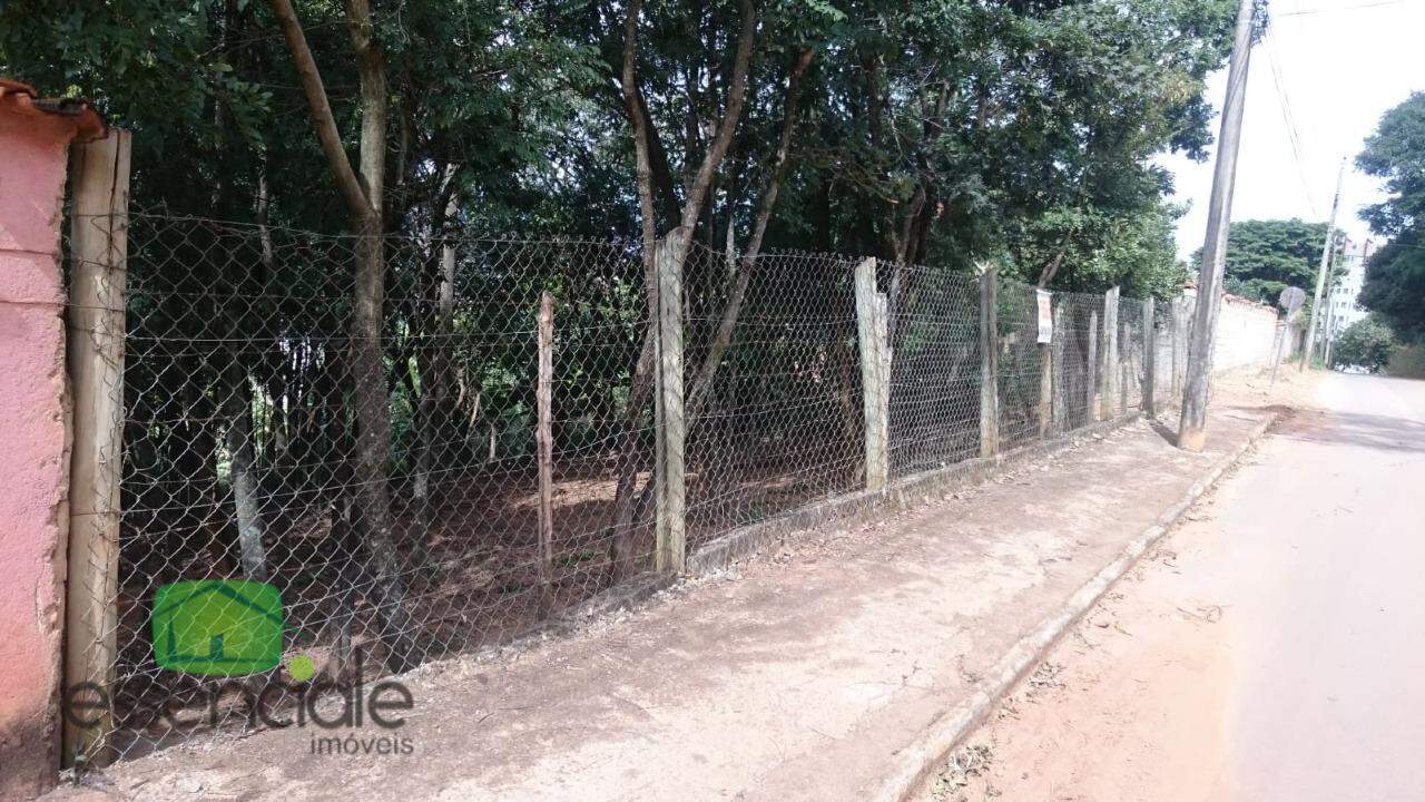 Chácara à Venda no Bairro Chácara Cotia – Contagem/MG