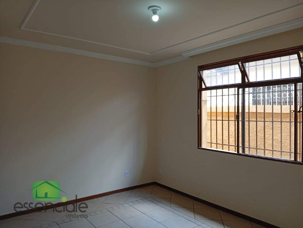 Alugo Casa Comercial no Eldorado em Contagem-MG Próximo a João Cesár de Oliveira - R$ 7.500,00