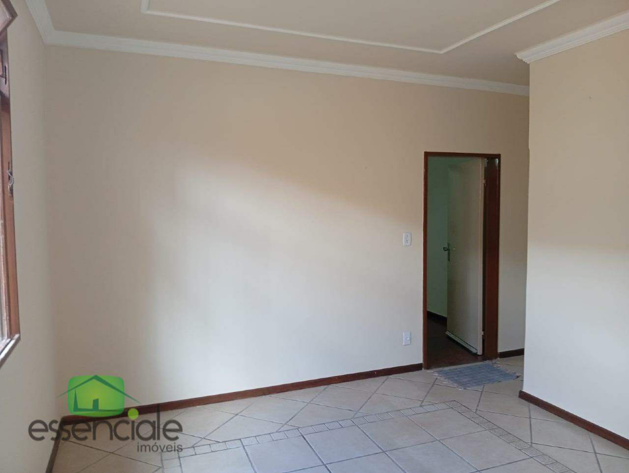 Alugo Casa 04 quartos, suíte, 4 vagas Eldorado Contagem/MG - R$ 6.500,00