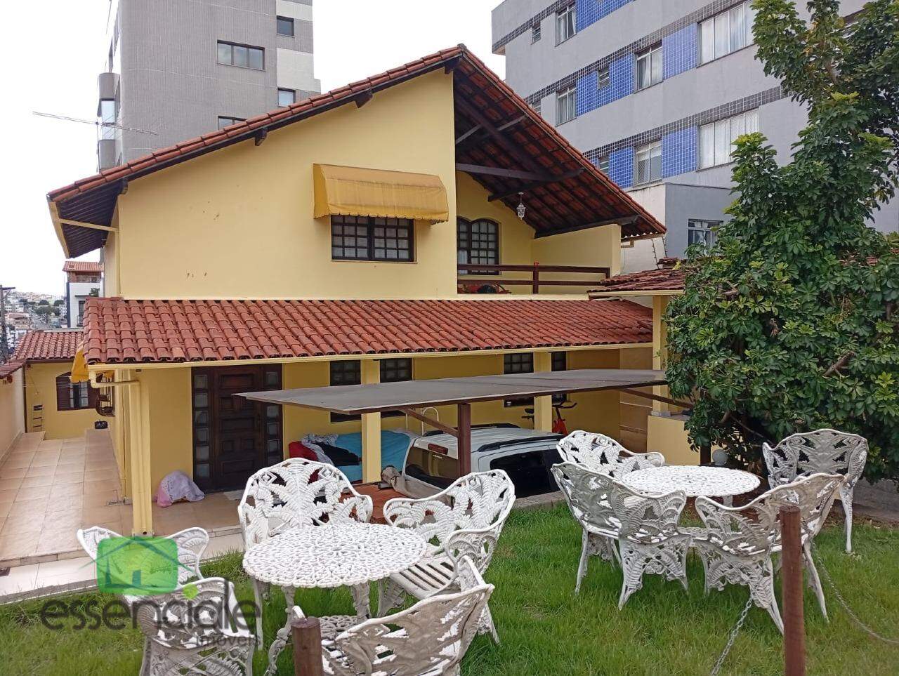 Casa 5 quartos 2 suítes no Eldorado em Contagem/MG