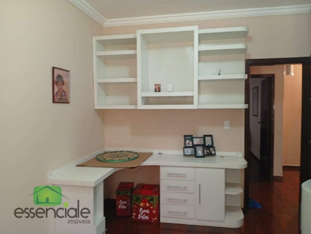 Casa 5 quartos 2 suítes no Eldorado em Contagem/MG