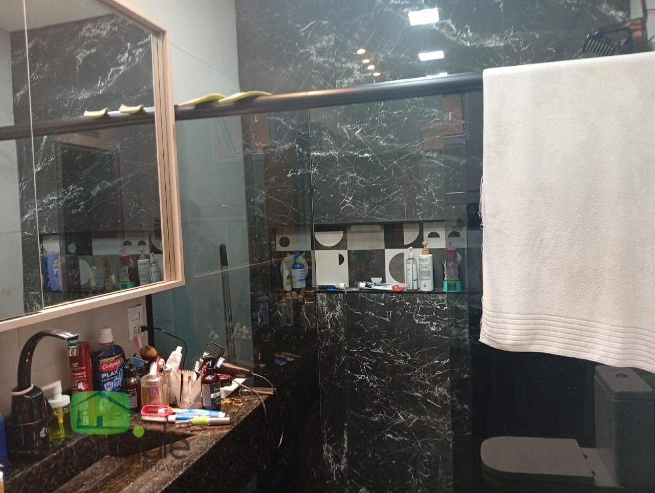 Alugo Casa para alugar 3 quartos c suite no Riacho das Pedras em Contagem - R$ 4.800,00