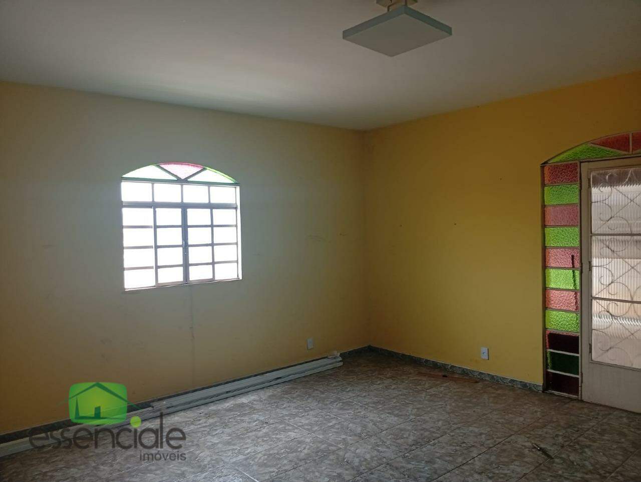 Alugo Casa para aluguel 4 quartos 1 suíte no Riacho das Pedras em Contagem/MG - R$ 3.700,00