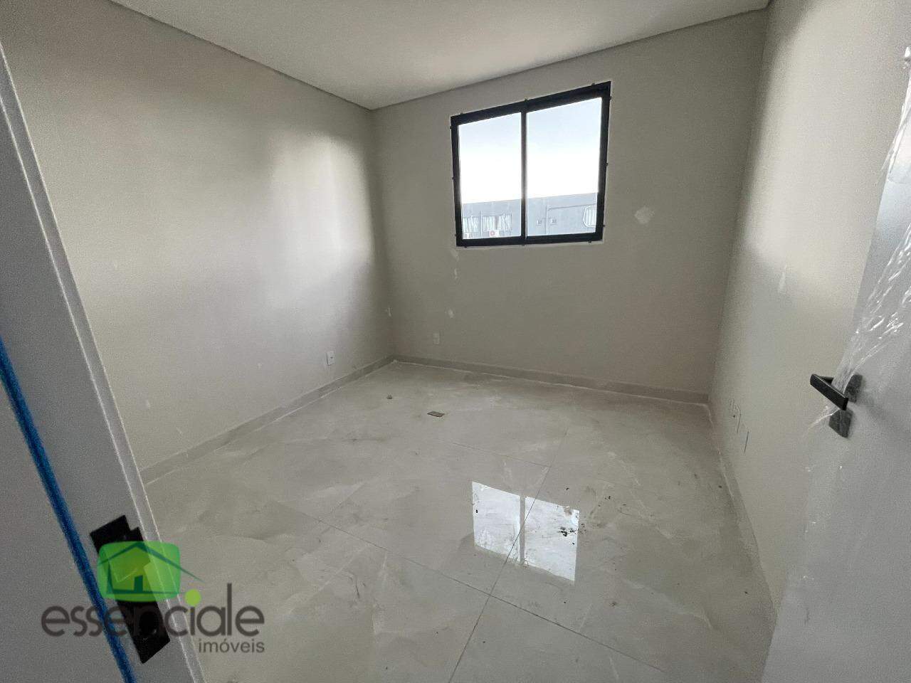 Cobertura 4 quartos 4 vagas bairro santa cruz a venda por 1.280.000,00!