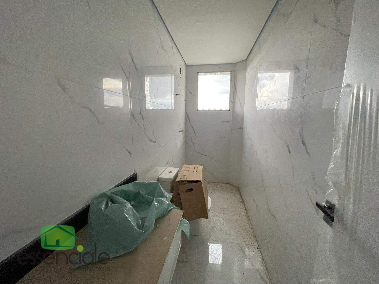 Cobertura 4 quartos 4 vagas bairro santa cruz a venda por 1.280.000,00!