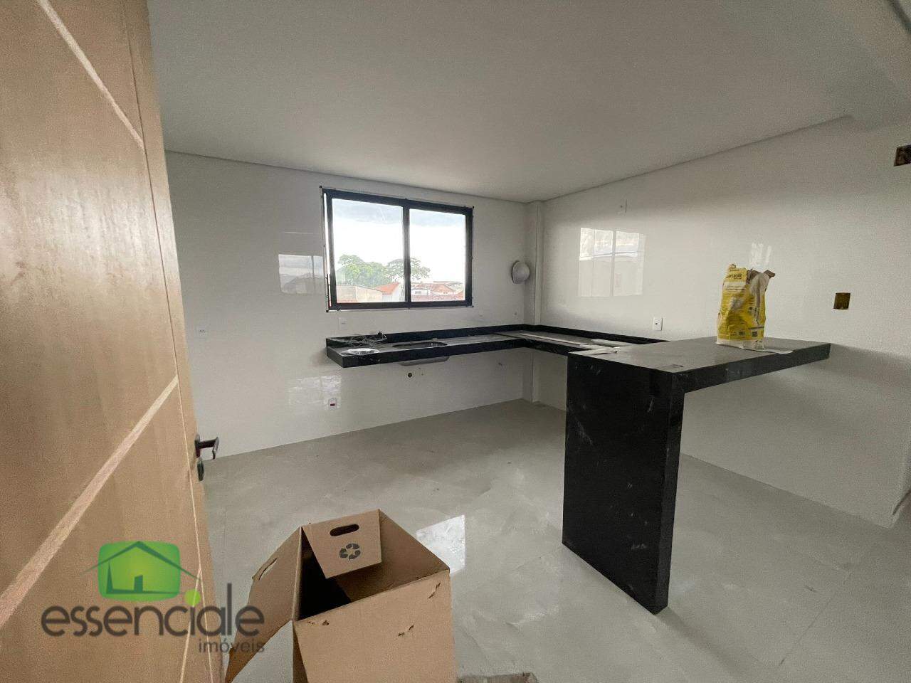 Cobertura 4 quartos 4 vagas bairro santa cruz a venda por 1.280.000,00!