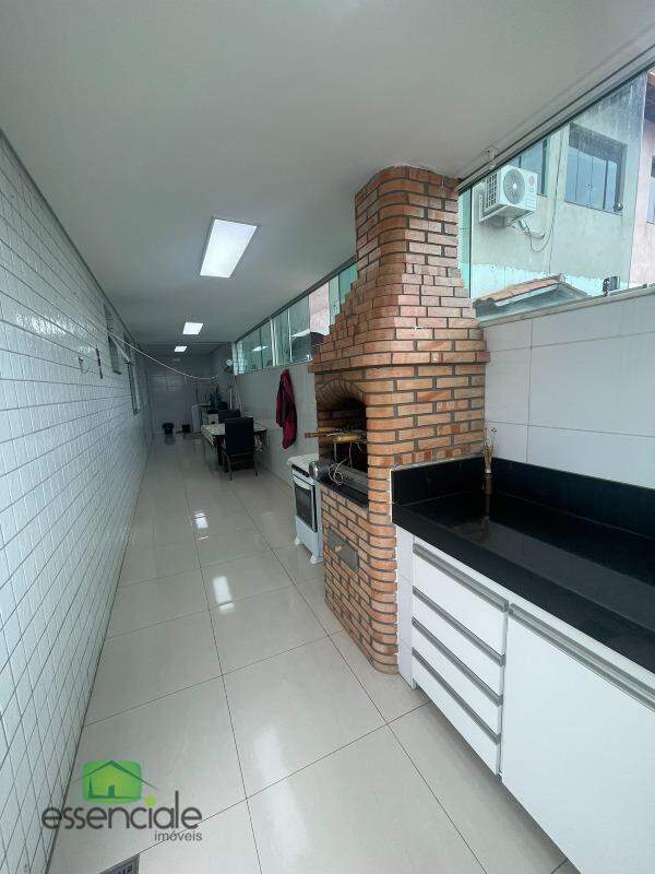 Área privativa em U 3 quartos 3 vagas bairro jardim Vera Cruz (inconfidentes) a venda por 800mil