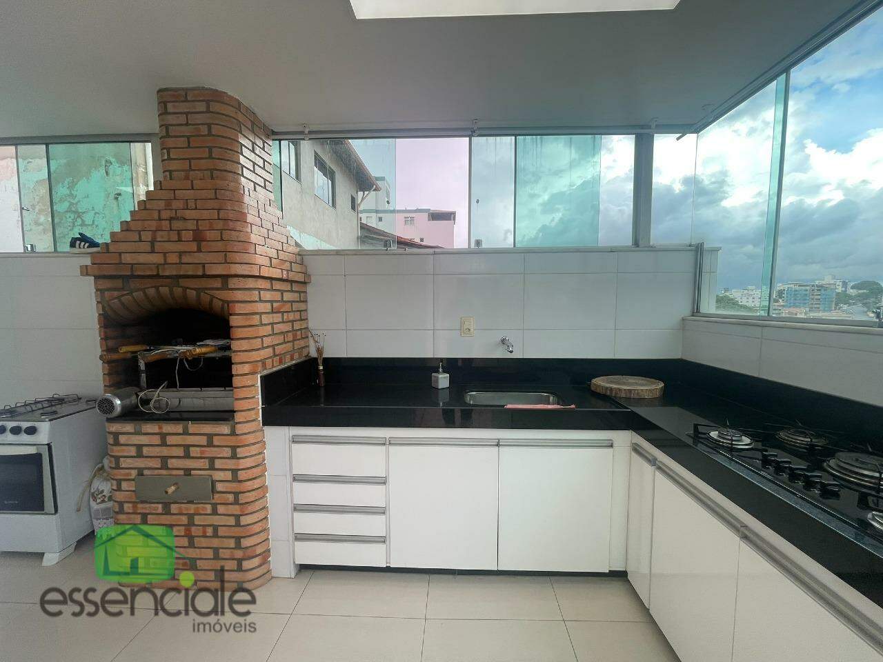 Área privativa em U 3 quartos 3 vagas bairro jardim Vera Cruz (inconfidentes) a venda por 800mil