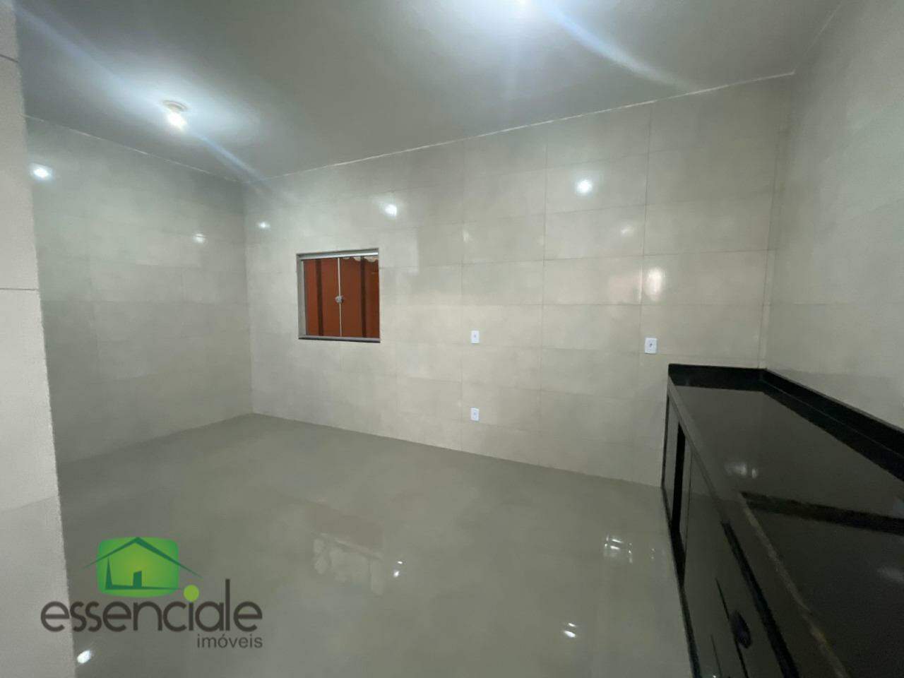 Alugp Casa com 3 quartos e terraço para alugar Bairro Olaria/Barreiro R$ 2.500,00