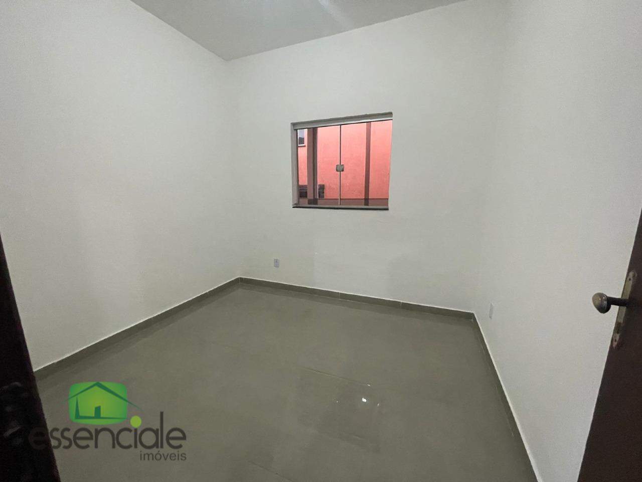 Alugp Casa com 3 quartos e terraço para alugar Bairro Olaria/Barreiro R$ 2.500,00
