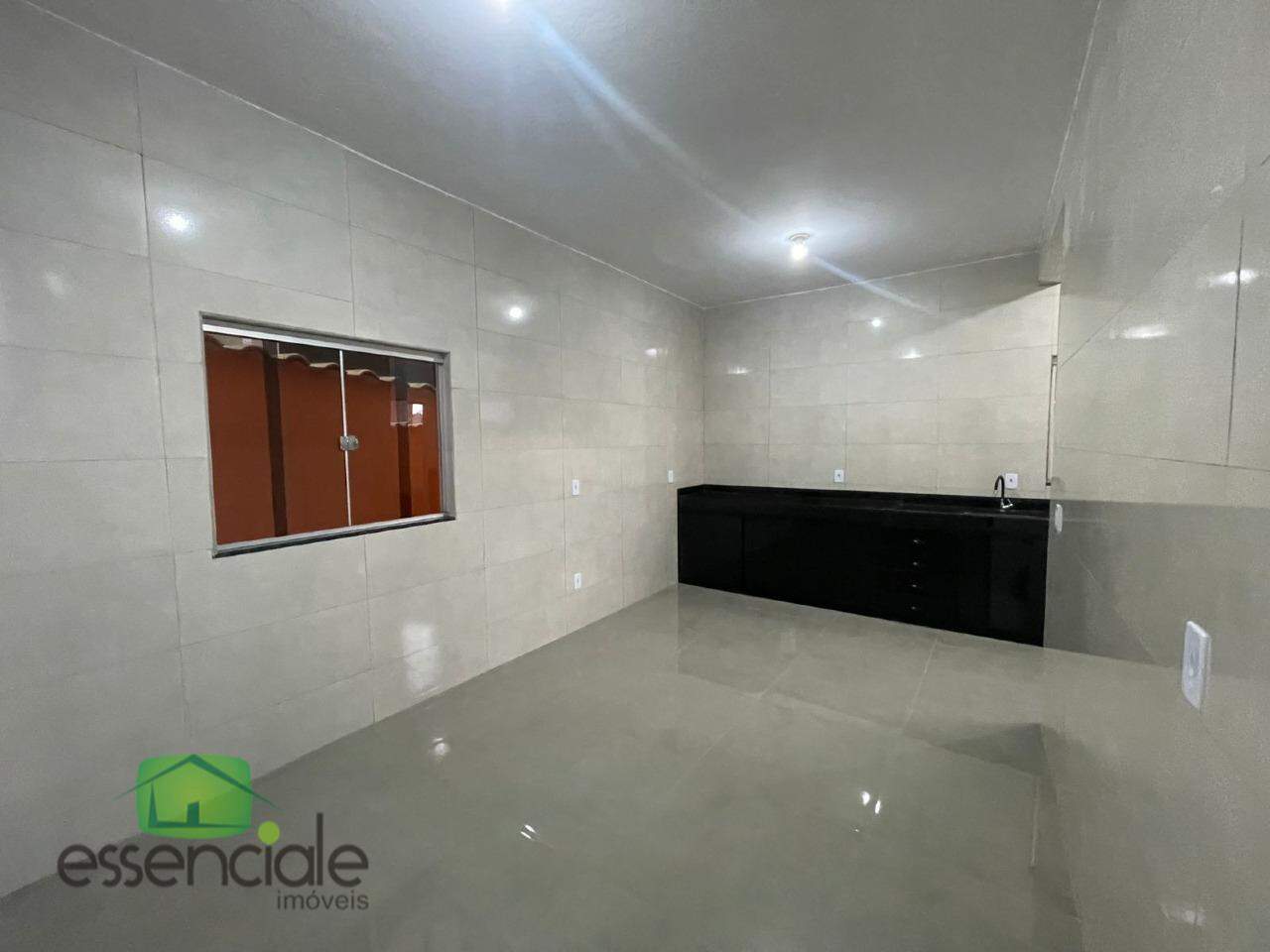 Alugp Casa com 3 quartos e terraço para alugar Bairro Olaria/Barreiro R$ 2.500,00