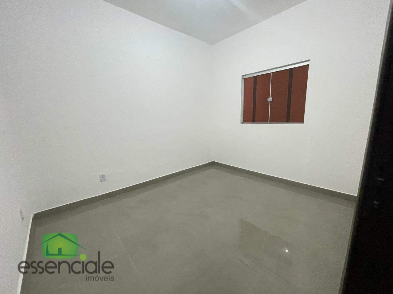 Alugp Casa com 3 quartos e terraço para alugar Bairro Olaria/Barreiro R$ 2.500,00