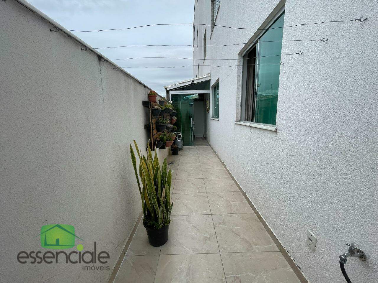 Área privativa 2 quartos suite 1 vaga elevador bairro inconfidentes a venda por 480 mil!