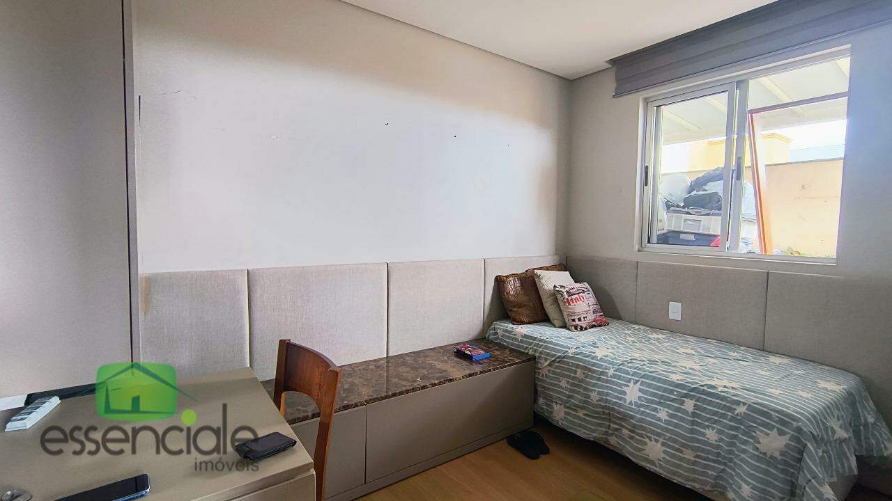 Apartamento com área privativa à venda no bairro Europa, em Contagem - MG