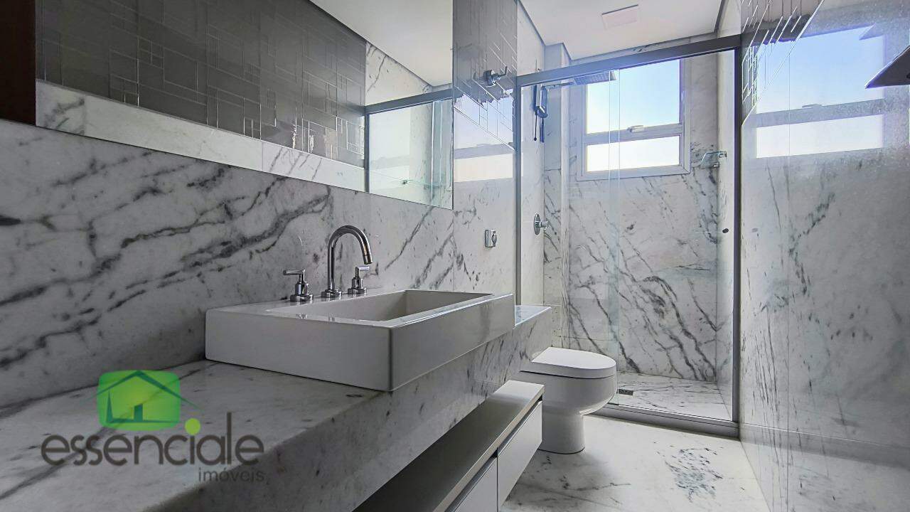 Cobertura 3 quartos, sendo 2 suítes, 4 vagas área gourmet, no Eldorado com 239m2 - R$ 1.890.000,00.