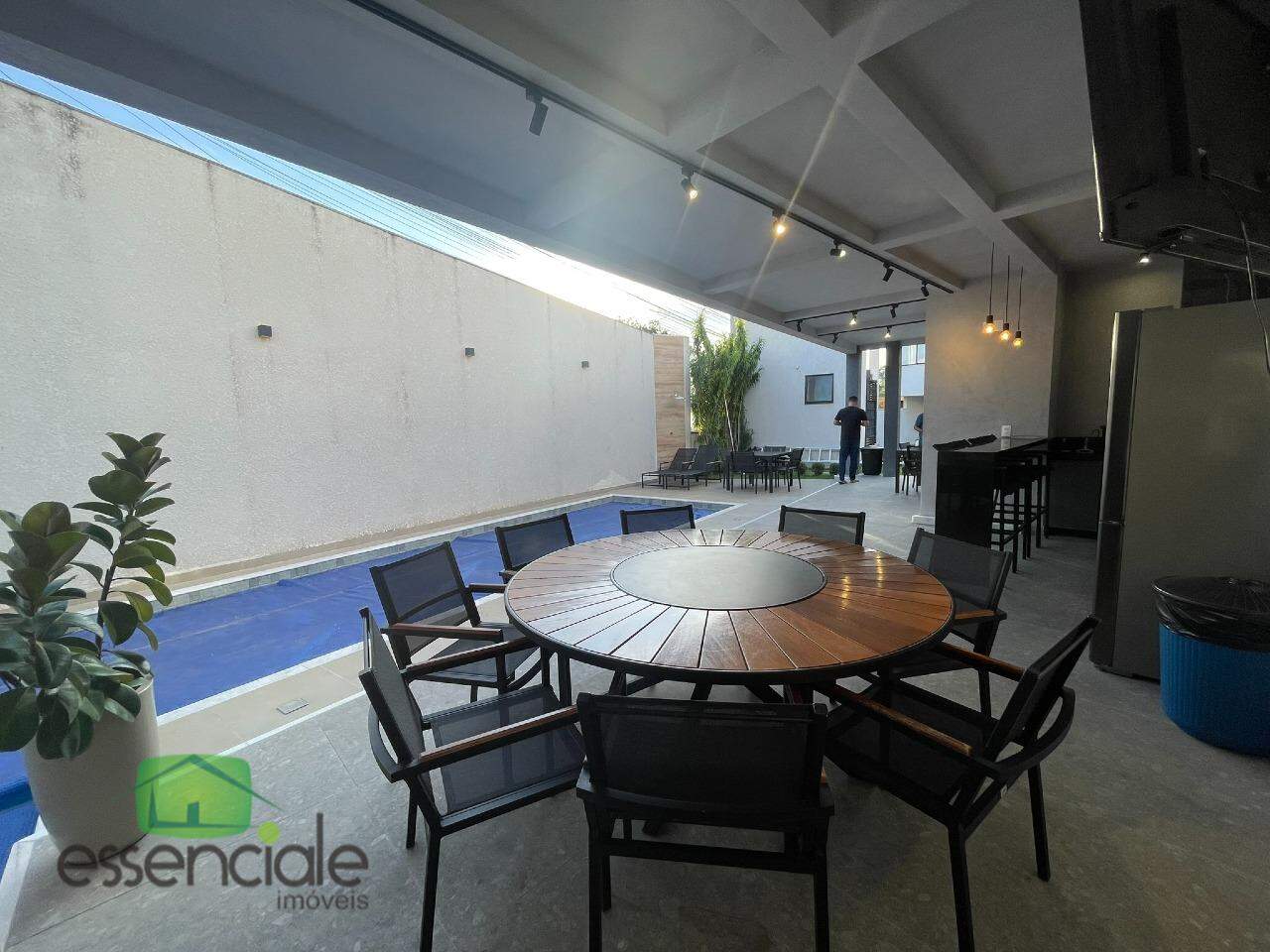 Casa em condomínio com 3 quartos, suíte, área gourmet e lazer completo – Central Parque | R$ 1.130.000,00
