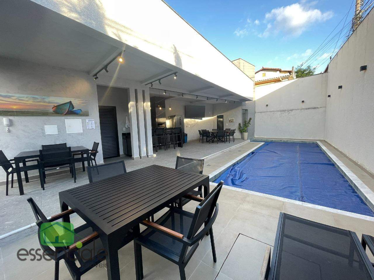 Casa em condomínio com 3 quartos, suíte, área gourmet e lazer completo – Central Parque | R$ 1.130.000,00