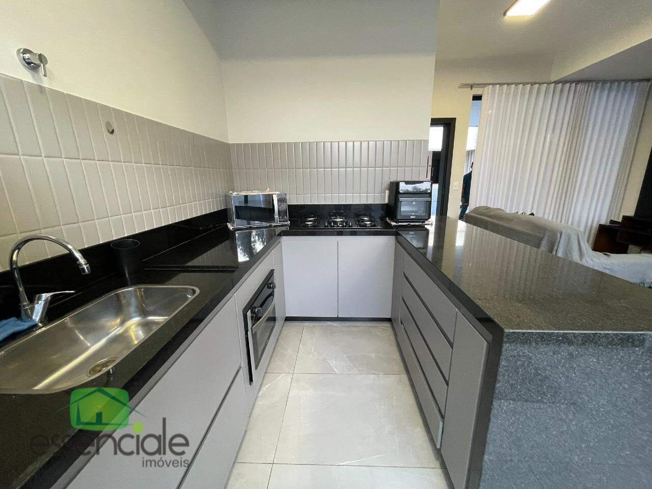 Casa em condomínio com 3 quartos, suíte, área gourmet e lazer completo – Central Parque | R$ 1.130.000,00