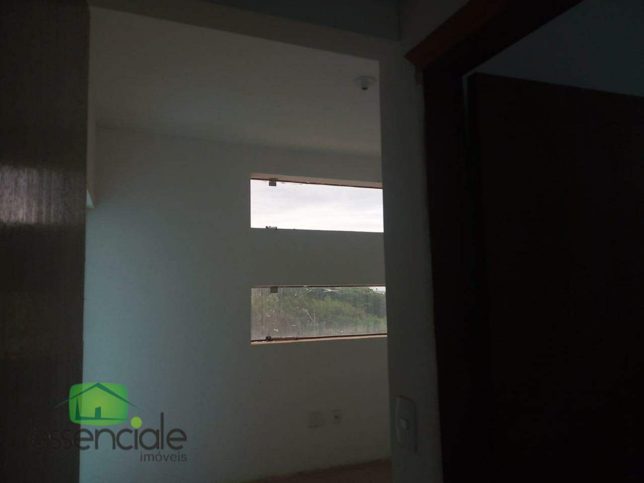 Alugo Casa em Condomínio 03 Quartos e 2 Vagas em Contagem/MG R$ 3.000,00