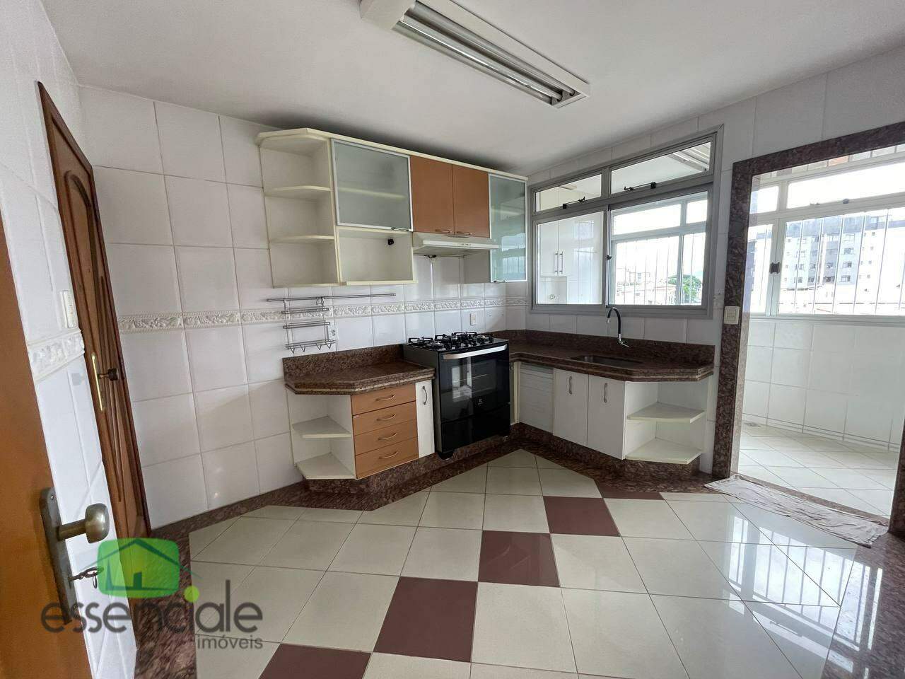 Cobertura 4 Quartos, 3 Suítes e 4 Vagas no Bairro Eldorado em Contagem-MG