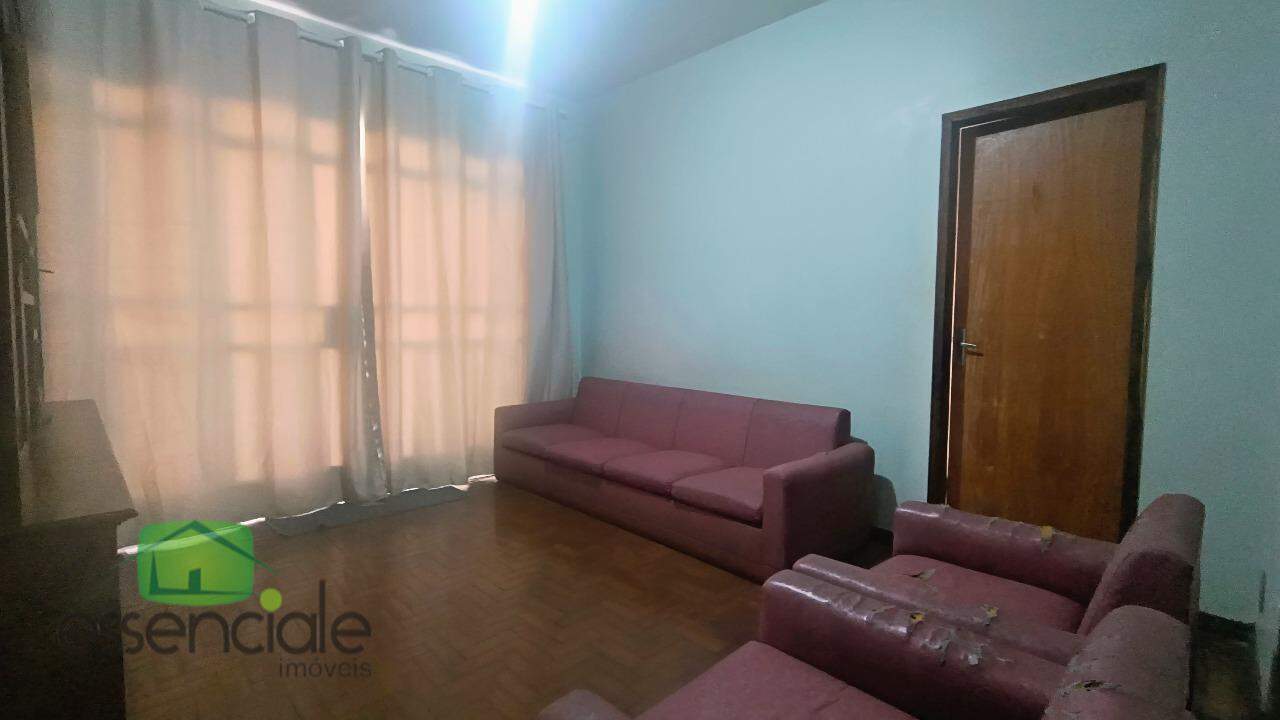 Casa 03 quartos, com suíte, lote 360m2, à venda no Bairro Santa Cruz – Contagem/MG R$ 900.000,00
